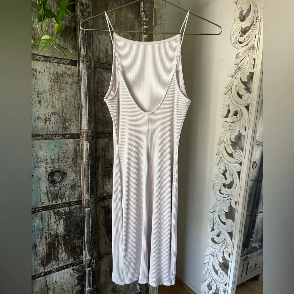 213 H&M High Neck Ribbed Dress - Picture 3 of 5